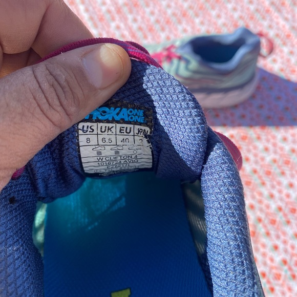 Hoka size 8 - Picture 9 of 11